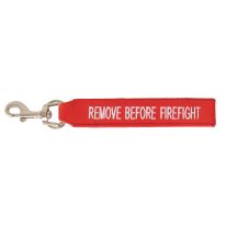 Schlüsselanhänger „REMOVE BEFORE FIREFIGHT“